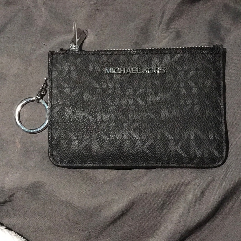 Michael Kora jet set wallet